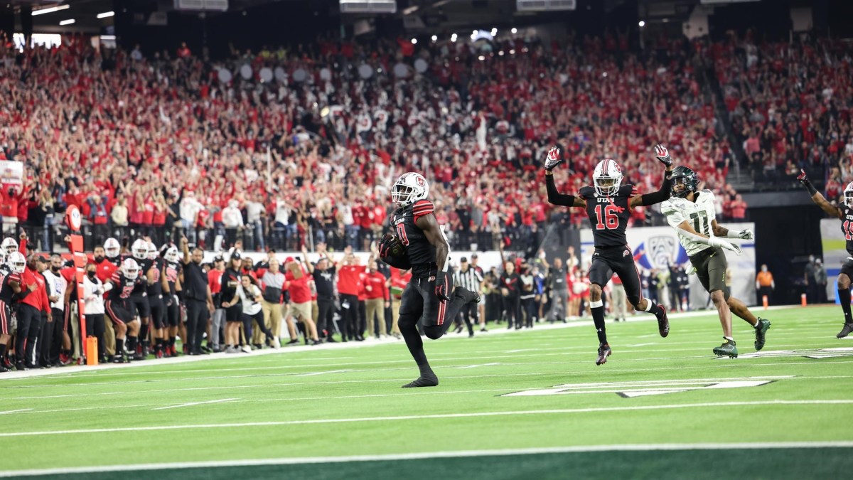 With the offseason just around the corner and the Senior Bowl beginning in the coming weeks, let's take a look at the first edition of the Senior Bowl edition of the 2022 NFL Mock Draft.